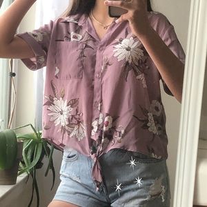 Purple Floral Button Up Shirt🌸